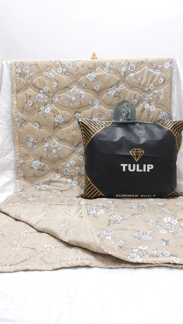Ultrasonic Reversible Comforter