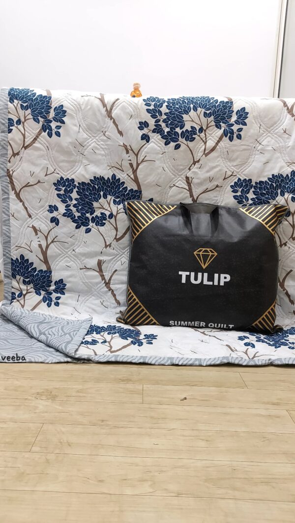 Ultrasonic Reversible Comforter